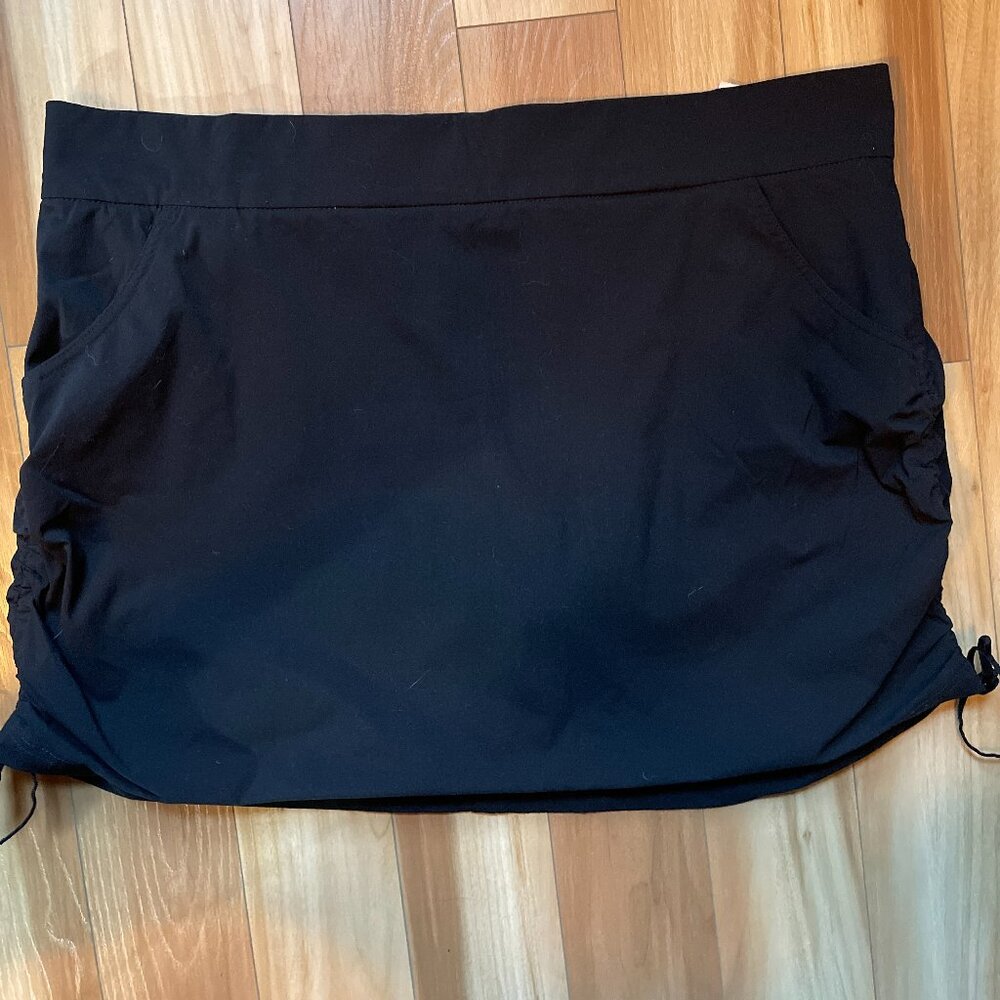 Columbia skort with ruched detail